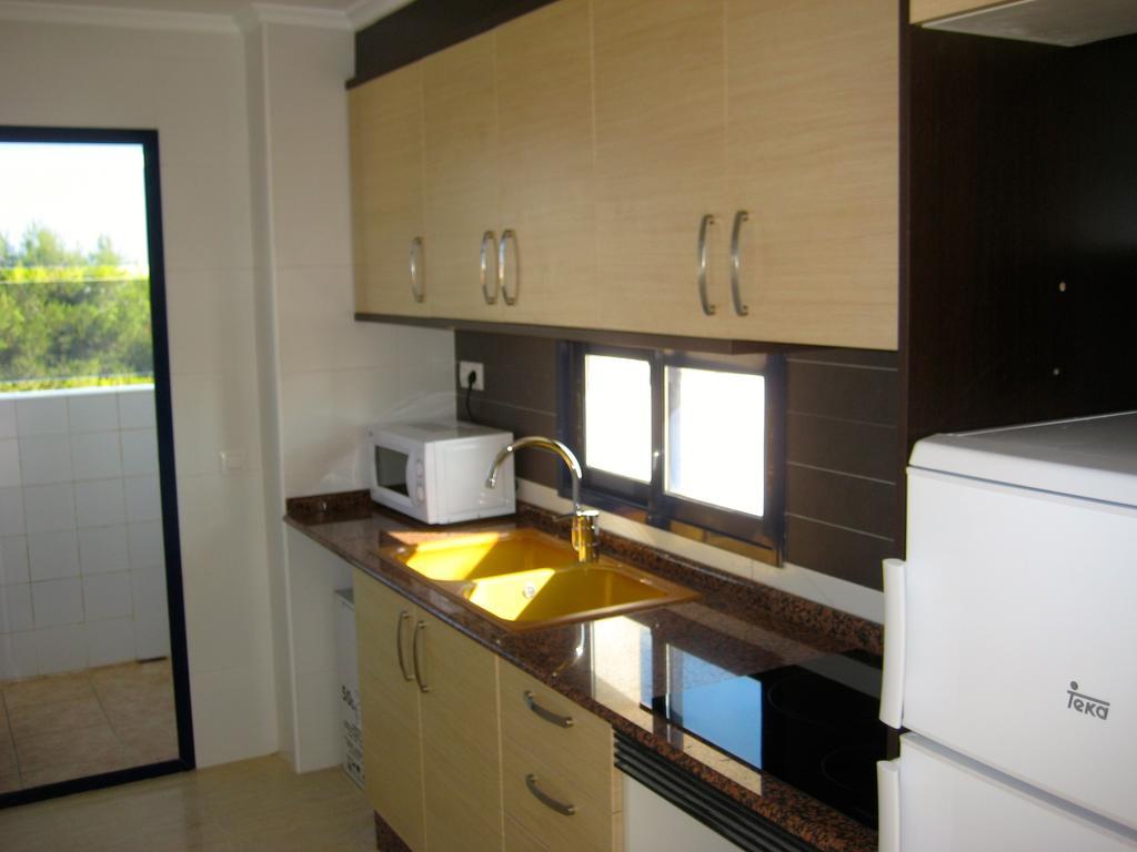Apartamentos H3 Belman Playa Dénia Zimmer foto